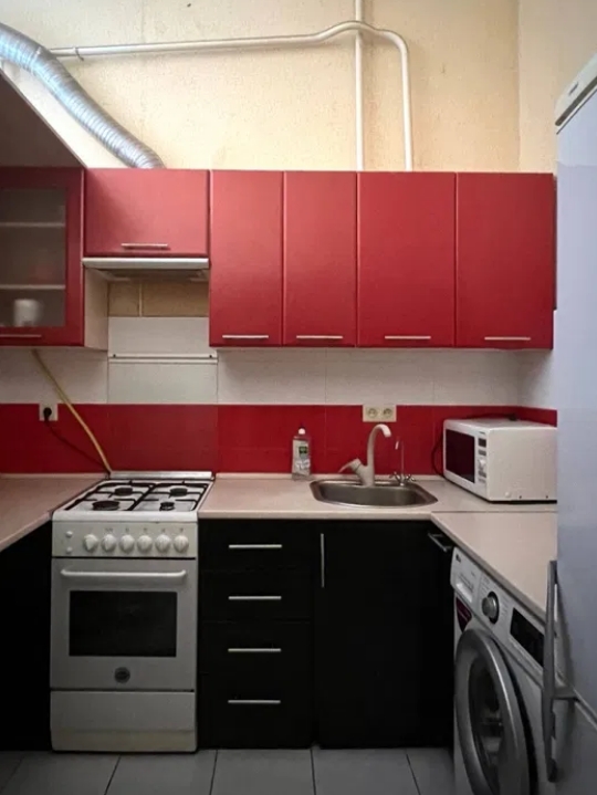 продажа трехкомнатной квартиры номер A-173970 в Приморском районе, фото номер 8